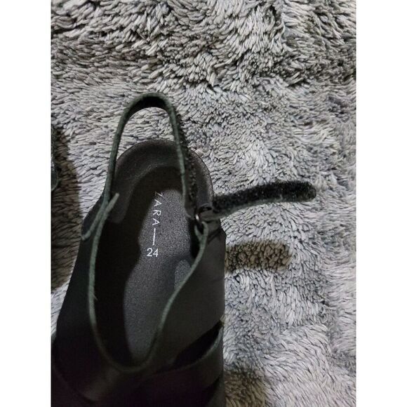 Zara Black Leather Sandals size 24 - Picture 2 of 6